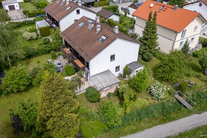 Idyllisch wohnen direkt am Landschaftsschutzgebiet in Starnberg! Charmante Doppelhaushälfte mit traumhaftem Garten.