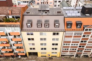 Nahe Sendlinger Torplatz - gepflegtes Appartementhaus mit 25 Wohneinheiten und 6 Einzelgaragen!